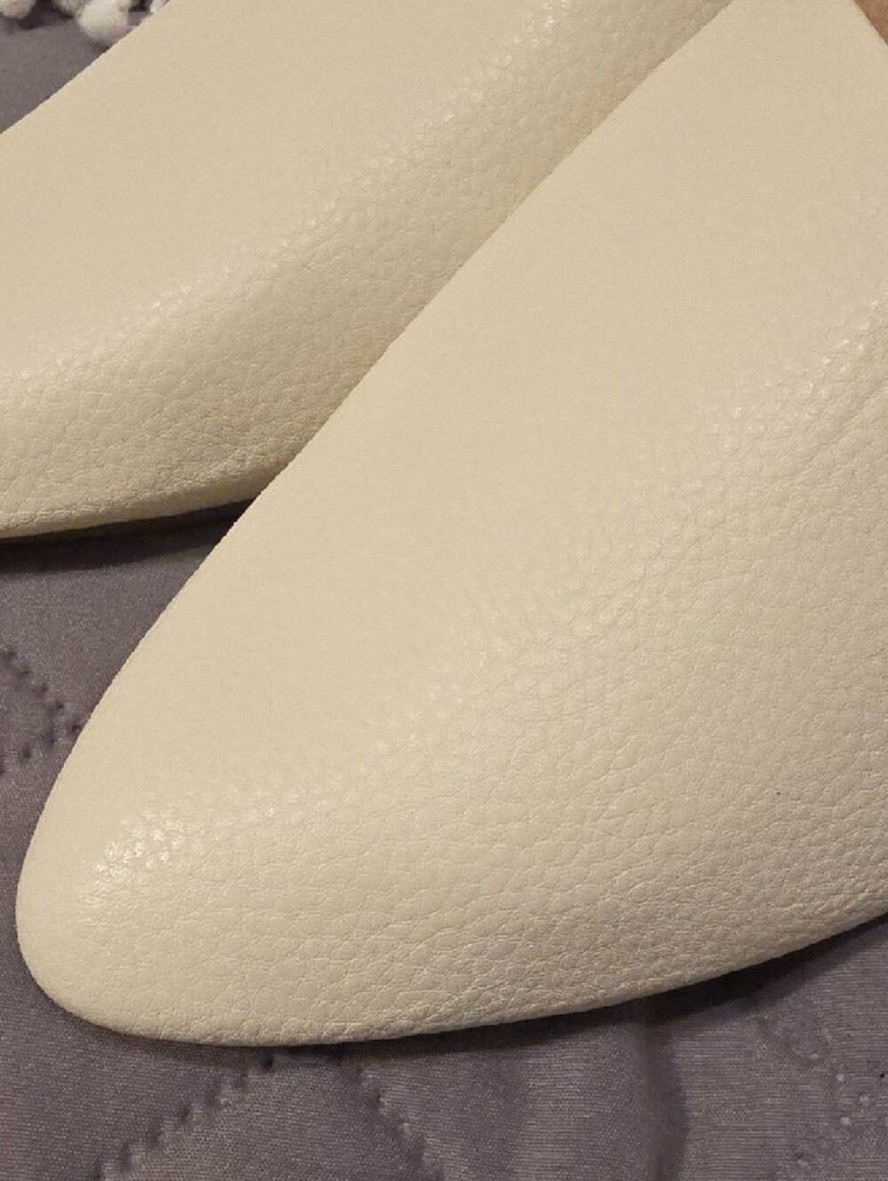 Old Navy Cream Faux Leather Slip-On Pointed Mules - Picture 15 of 16